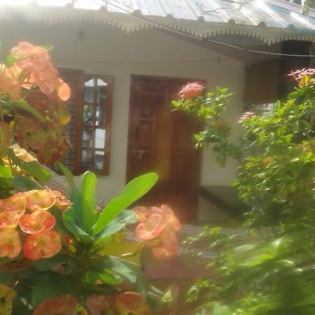 Karthik Villa Varkala Esterno foto