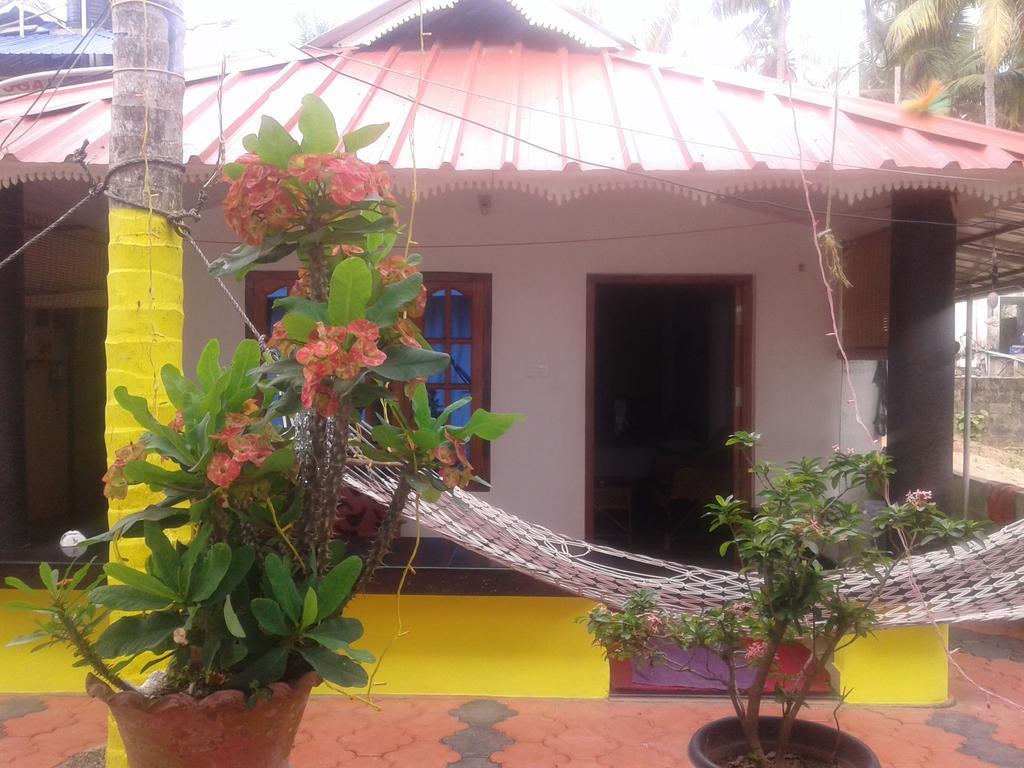 Karthik Villa Varkala Esterno foto