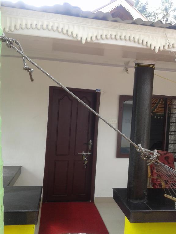 Karthik Villa Varkala Esterno foto