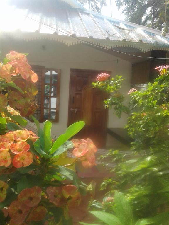 Karthik Villa Varkala Esterno foto