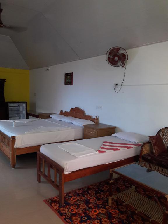 Karthik Villa Varkala Esterno foto