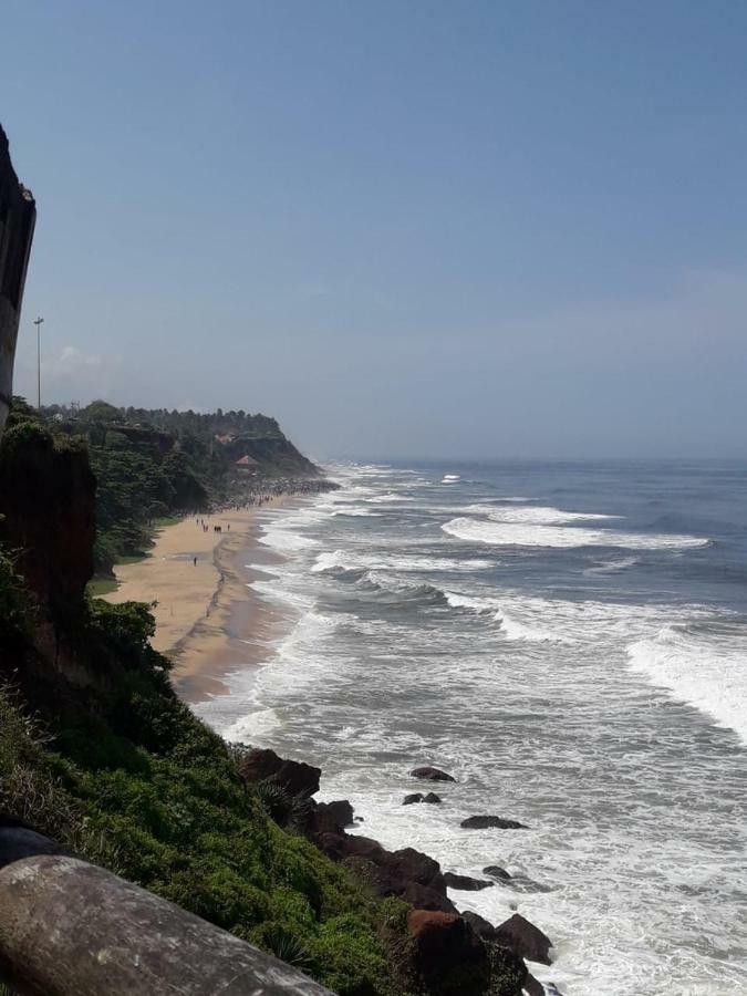 Karthik Villa Varkala Esterno foto